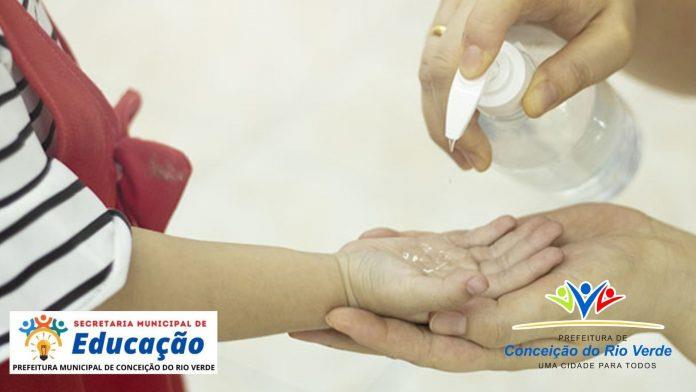 Cuidados no uso do álcool em gel que podem evitar acidentes infantis