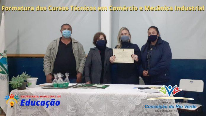 Polo de Apoio Presencial – Escola Municipal Marcos Olímpio Mariano – IF Sul de Minas Gerais forma Turma 01 dos Cursos Técnicos de Comércio e Mecânica Industrial