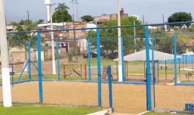 QUADRA DO BAIRRO NAZARÉ RECEBE MELHORIAS E ESTÁ PRONTA PARA USO.