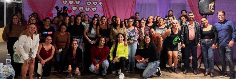 UM MOMENTO ESPECIAL PARA QUEM MERECE TODO NOSSO CARINHO: AS MÃES!