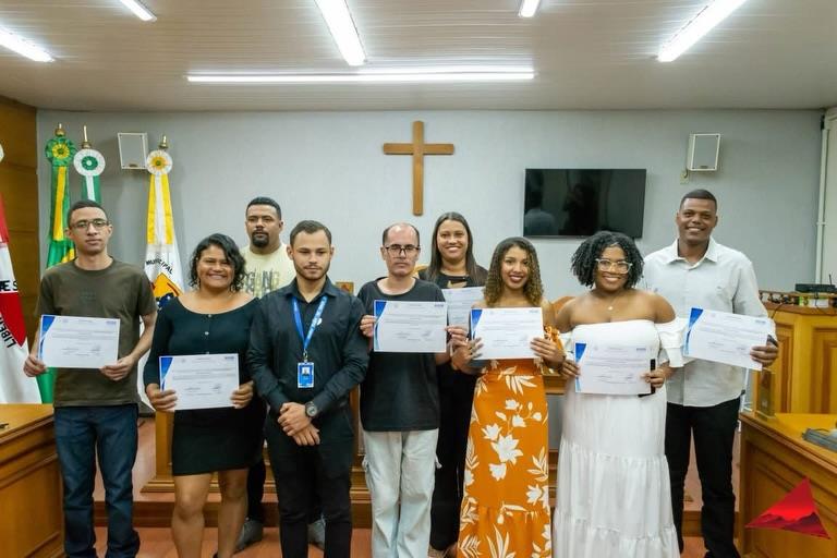 FORMATURA DE CURSOS PROFISSIONALIZANTES É REALIZADA COM SUCESSO EM CONCEIÇÃO DO RIO VERDE
