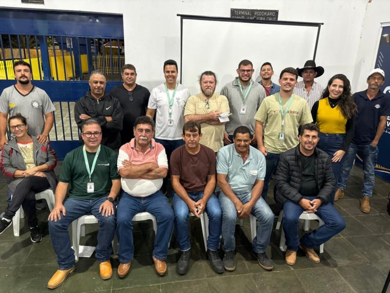 REUNIÃO COM PRODUTORES RURAIS FORTALECE O DESENVOLVIMENTO DO CAMPO EM CONCEIÇÃO DO RIO VERDE